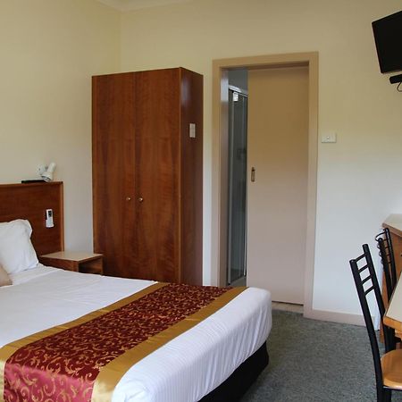 The Pioneer Way Motel Springwood Buitenkant foto