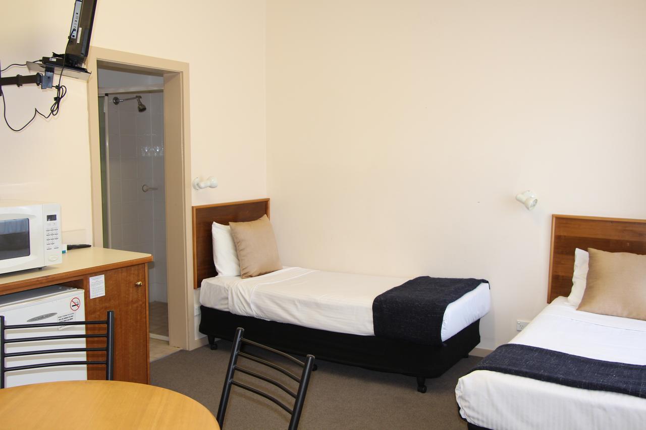 The Pioneer Way Motel Springwood Buitenkant foto