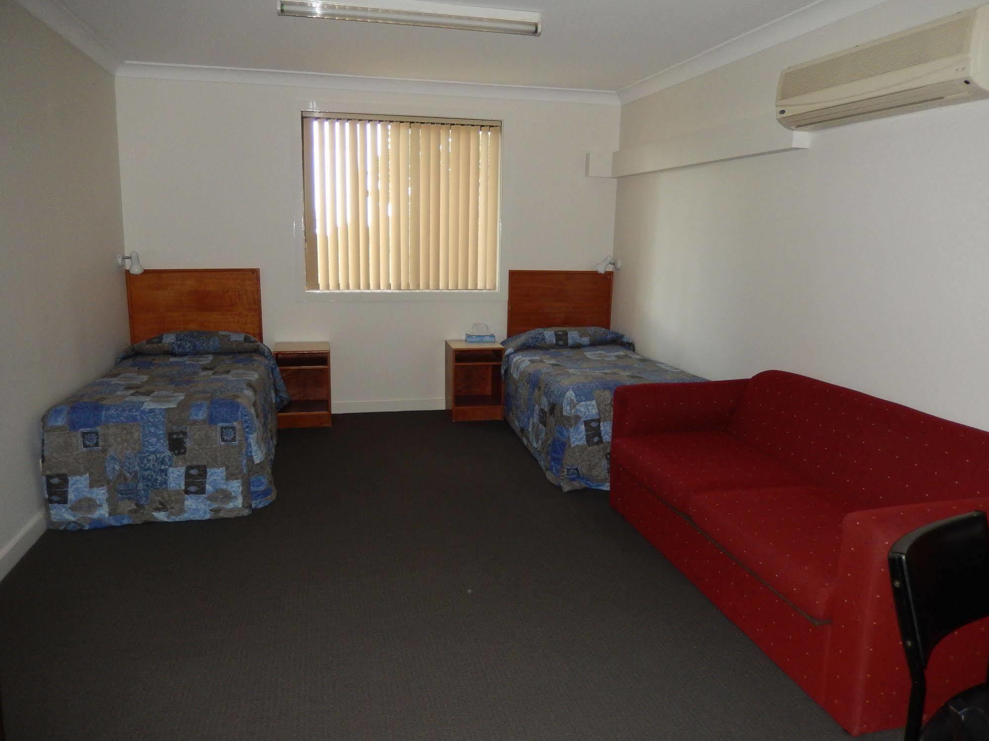 The Pioneer Way Motel Springwood Buitenkant foto
